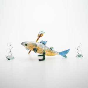 画像3: 清藤智子「シンカイサメマン（フトツノザメ）」※発送不可、KOBEとんぼ玉ミュージアム来館受取のみ可能