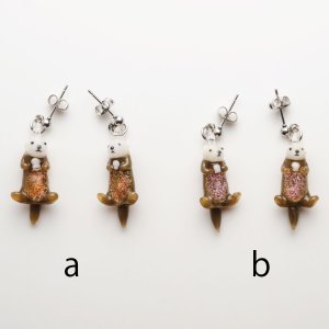 画像1: 涌井梓「ピアス：ラッコ」