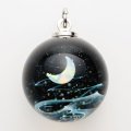 Color Works 「月と雲海　ガラスペンダントS-Black」