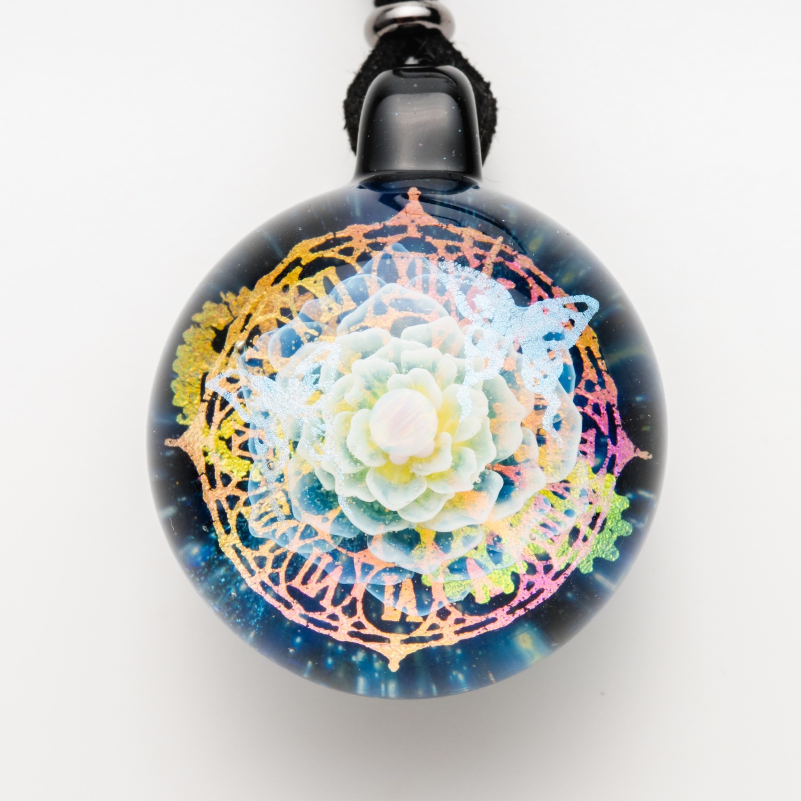 カンボジア銅灯明 File:三星堆出土青铜神树, 2017-09-17.jpg - Wikimedia Commons